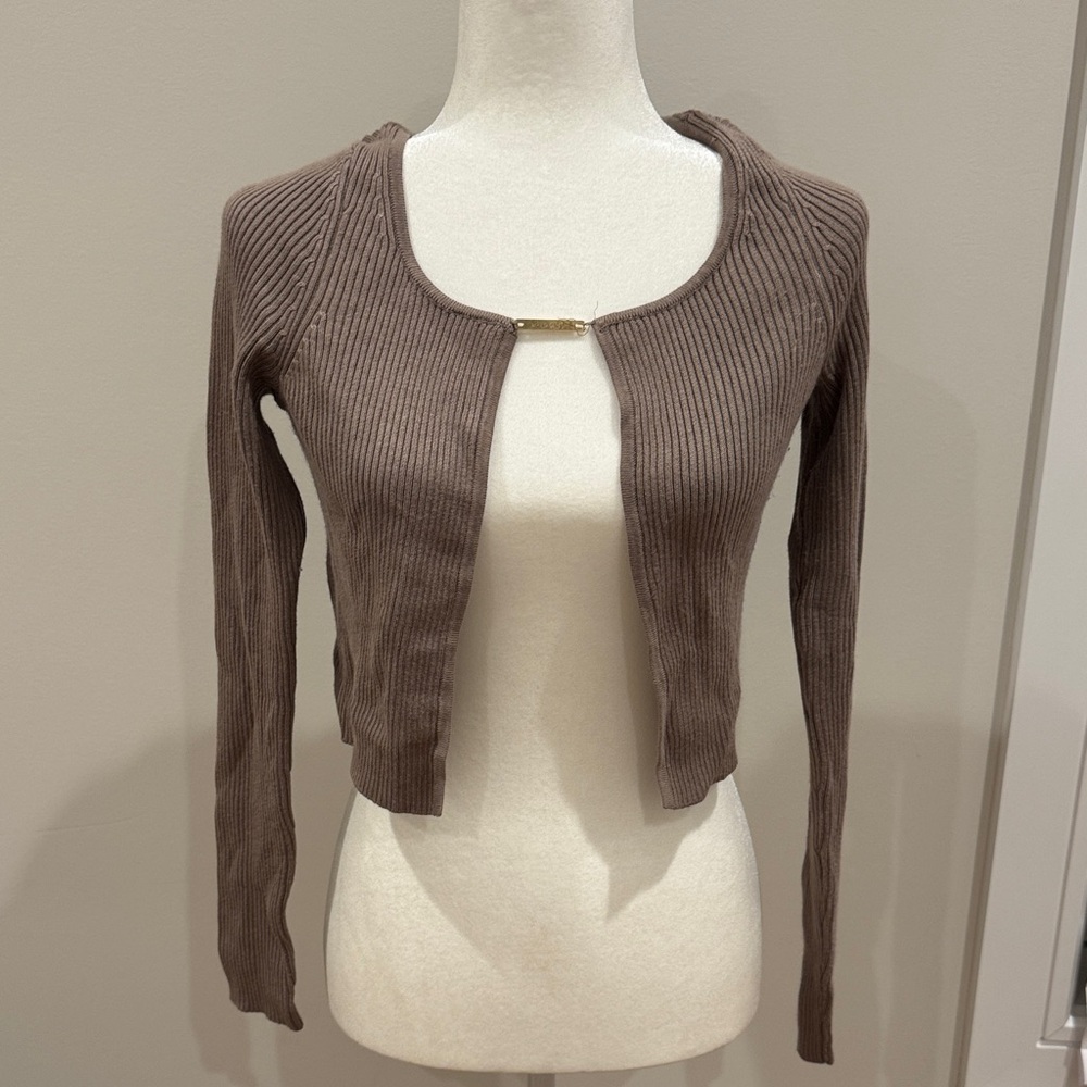 Abercrombie & Fitch Taupe Ribbed Sweater